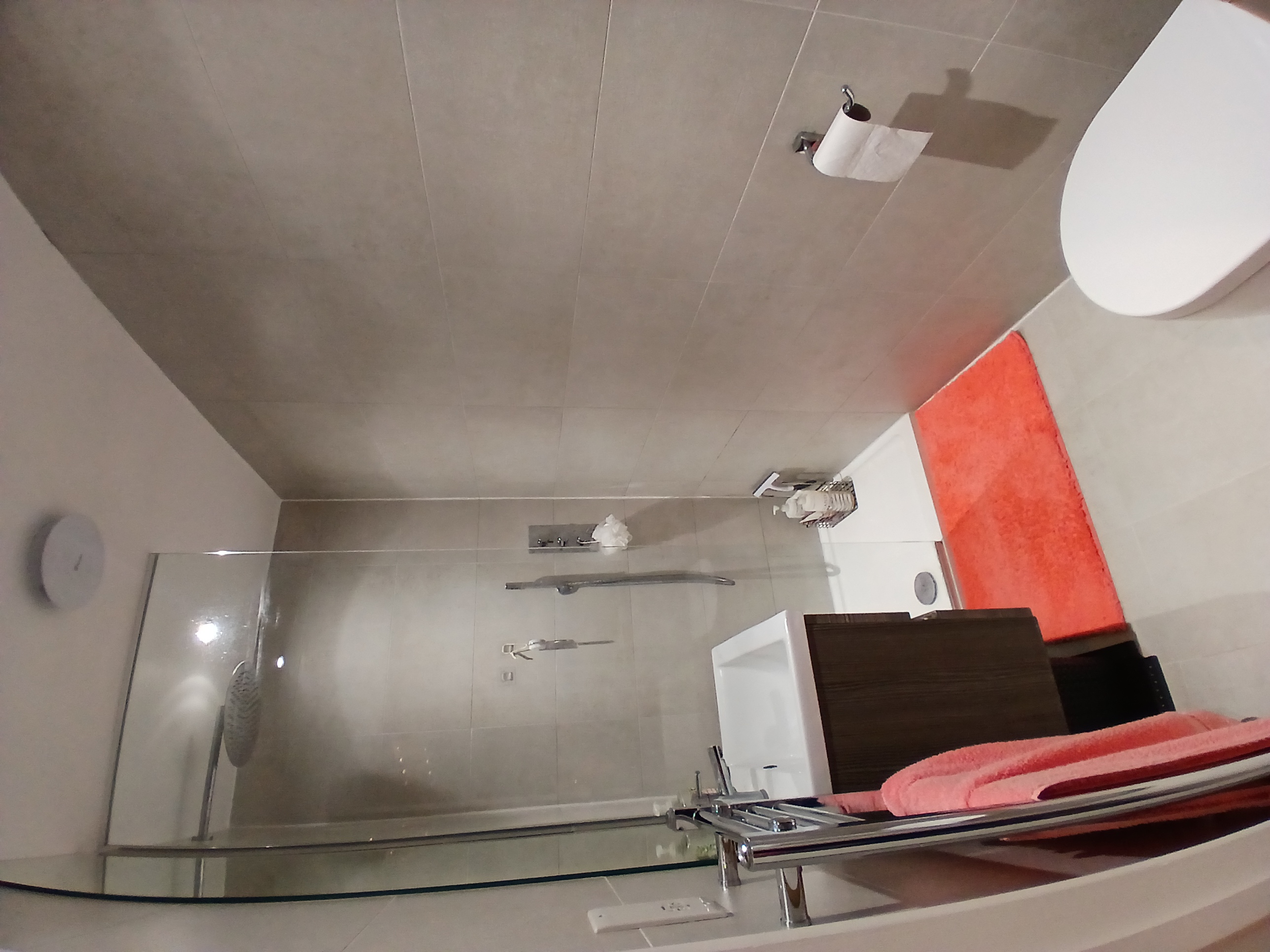 Ensuite Inside